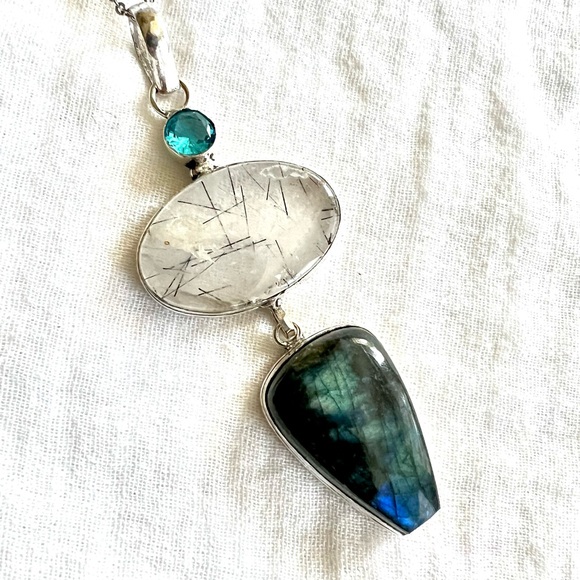 925 GORGEOUS! Flash Labradorite + Fine Tourmaline Tourmalated Quartz Necklace - Picture 5 of 10